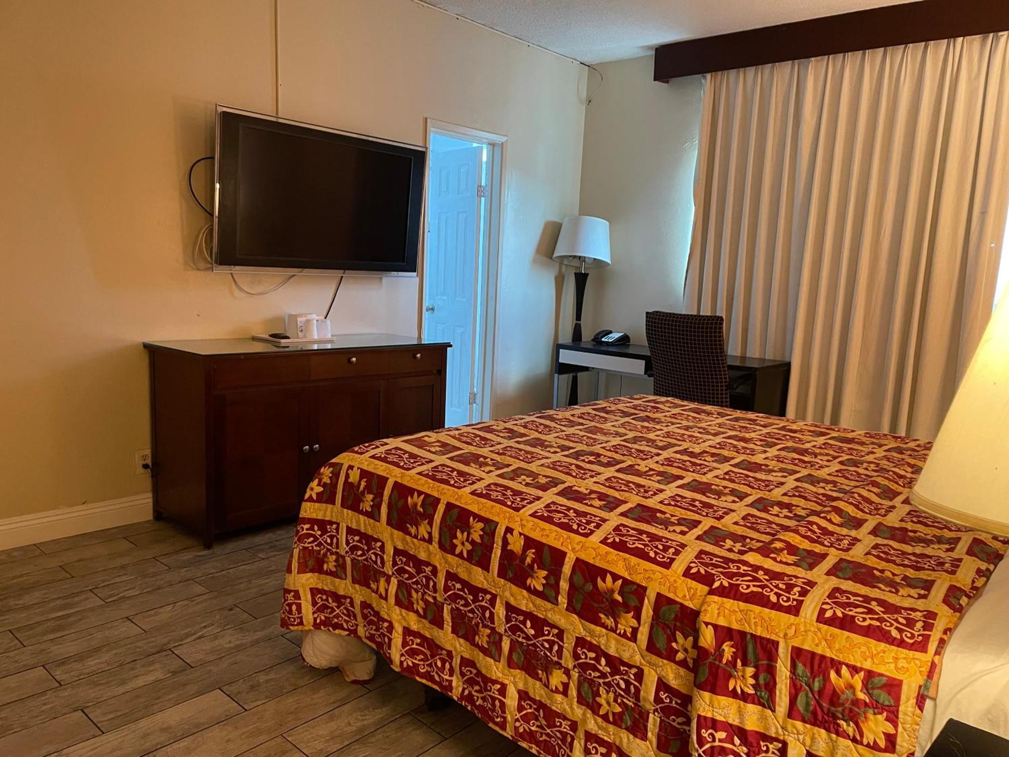 Grand Inn Φούλερτον Εξωτερικό φωτογραφία
